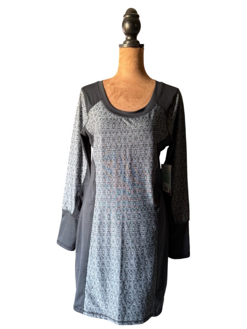 Balance Outdoor Collection Women's Small Active Athletic Dress